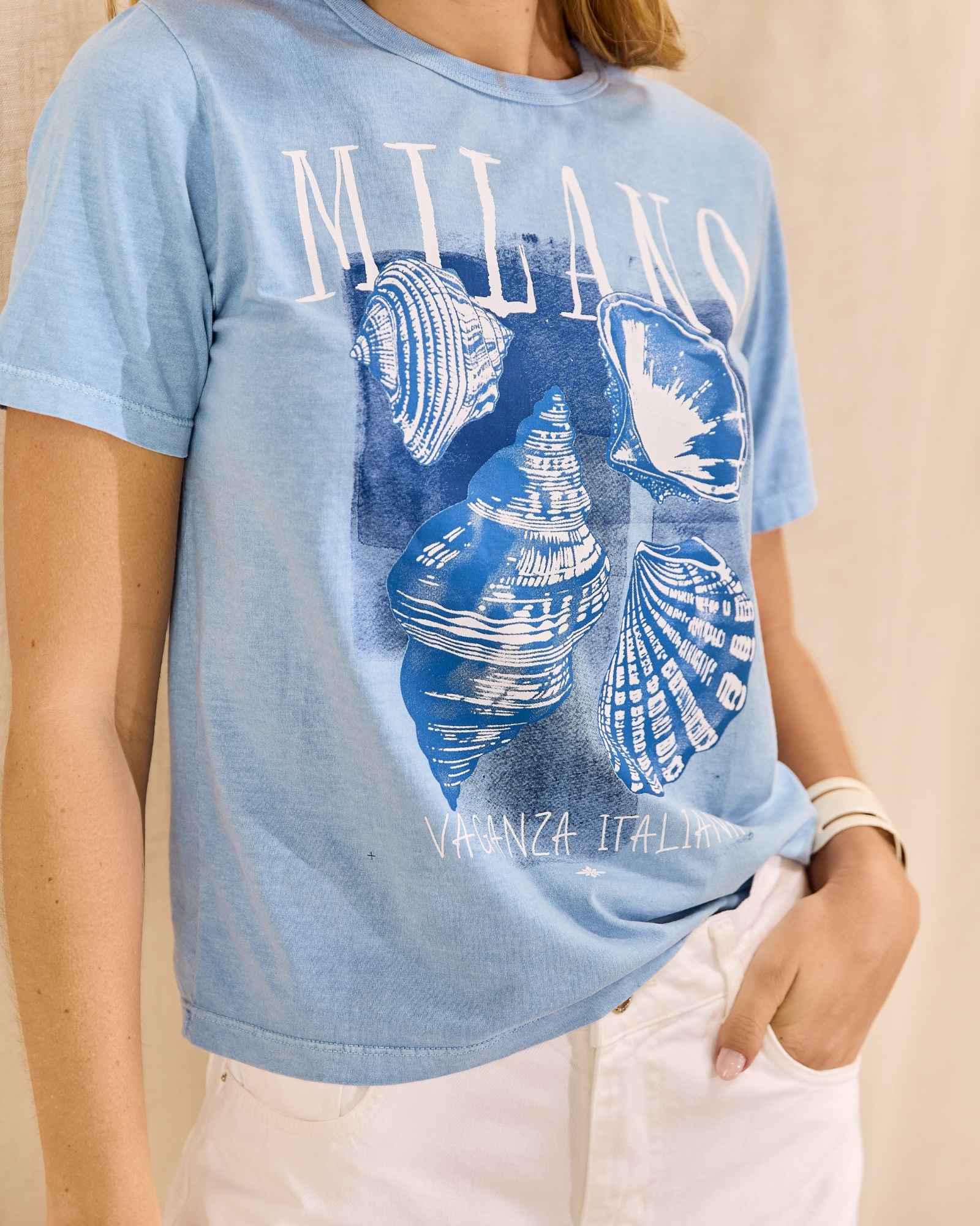 T-shirt Estonada com Estampa de Concha