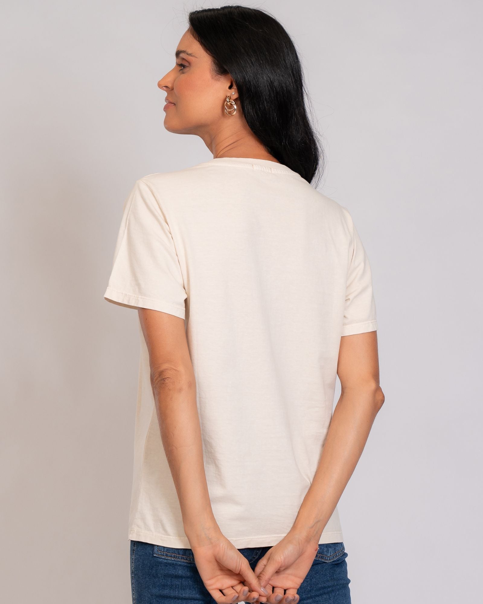 T-shirt Básica com Lavagem Estonada