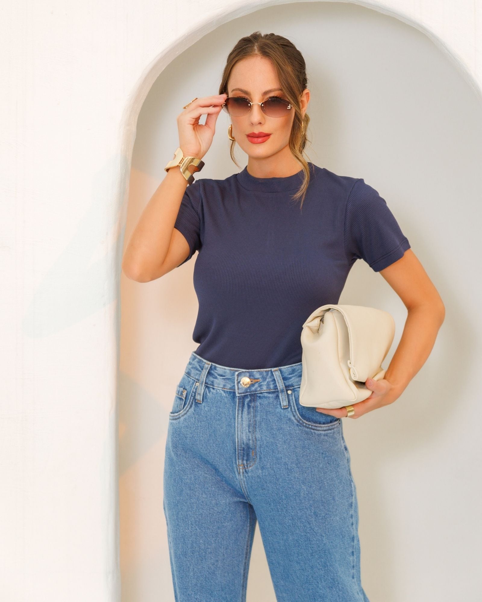 Blusa em Malha Canelada com Gola Ribana