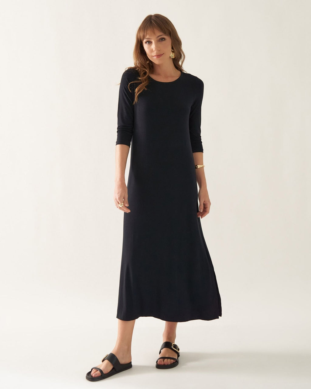 Vestido em Malha Leve com Fenda Lateral