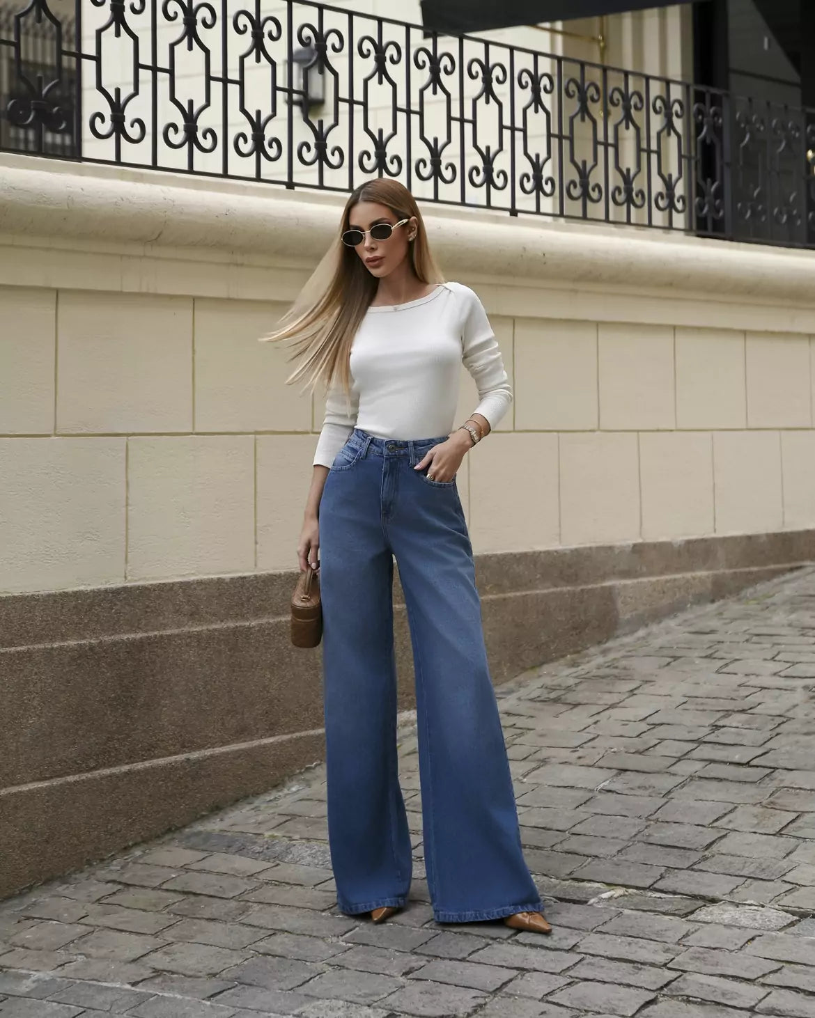 Wide Leg Over