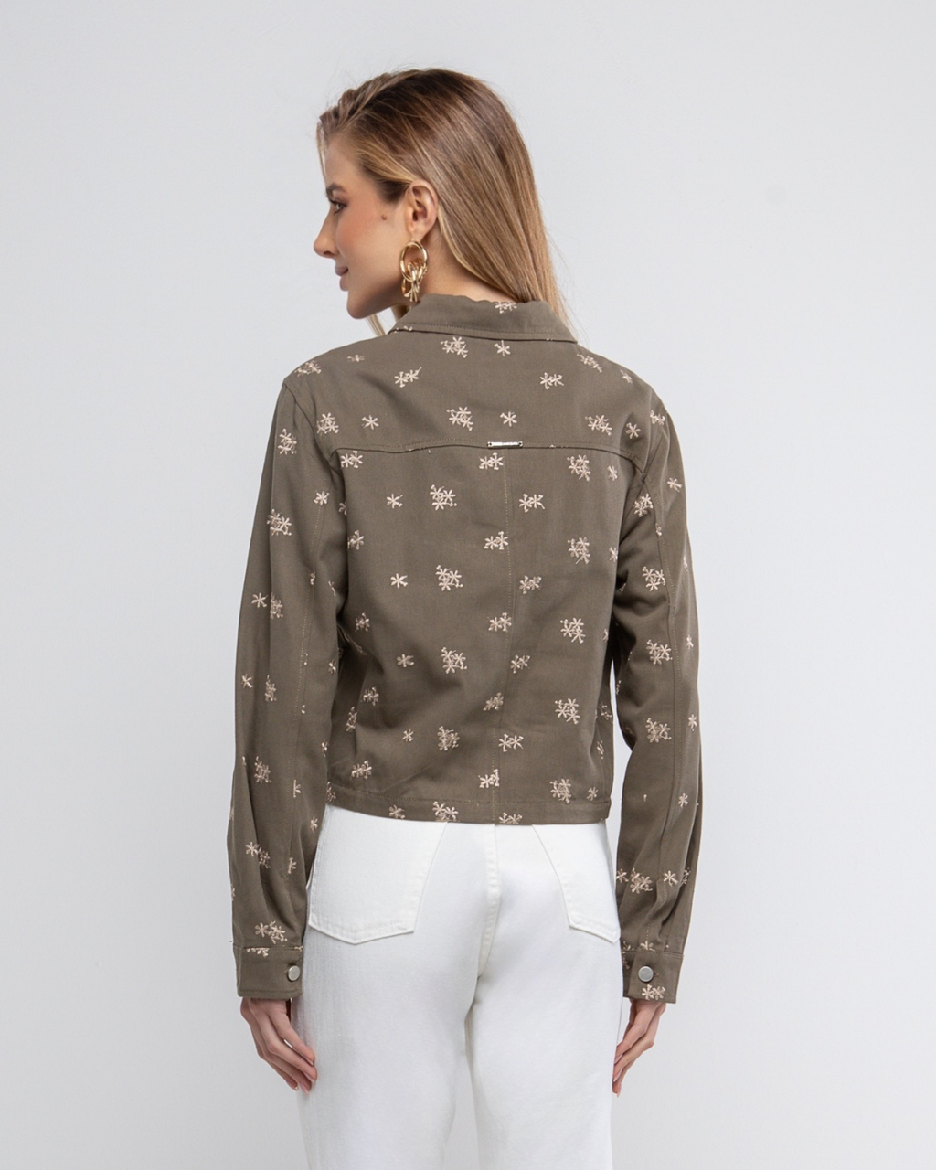 Camisa sarja bordada