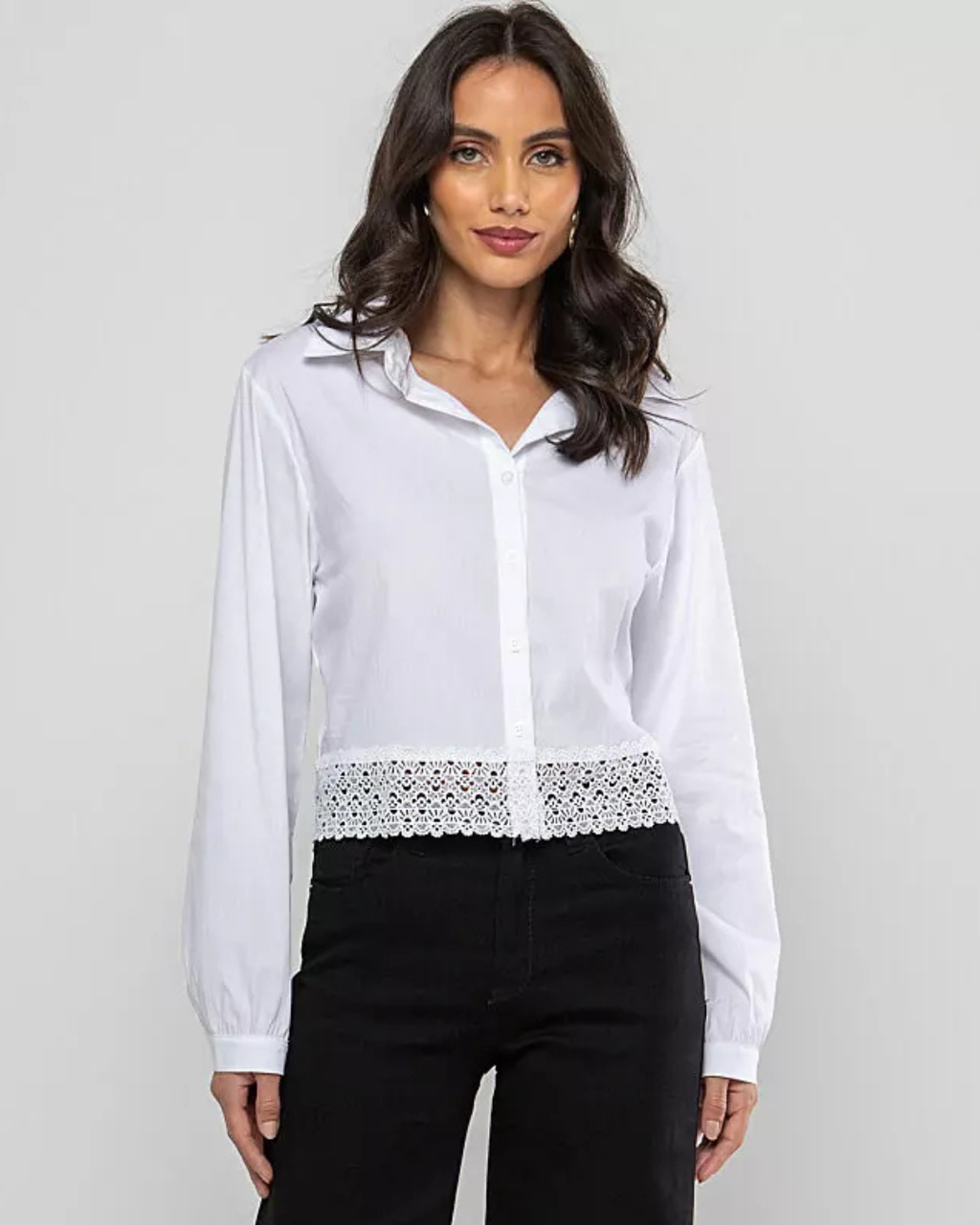 Camisa com renda barra