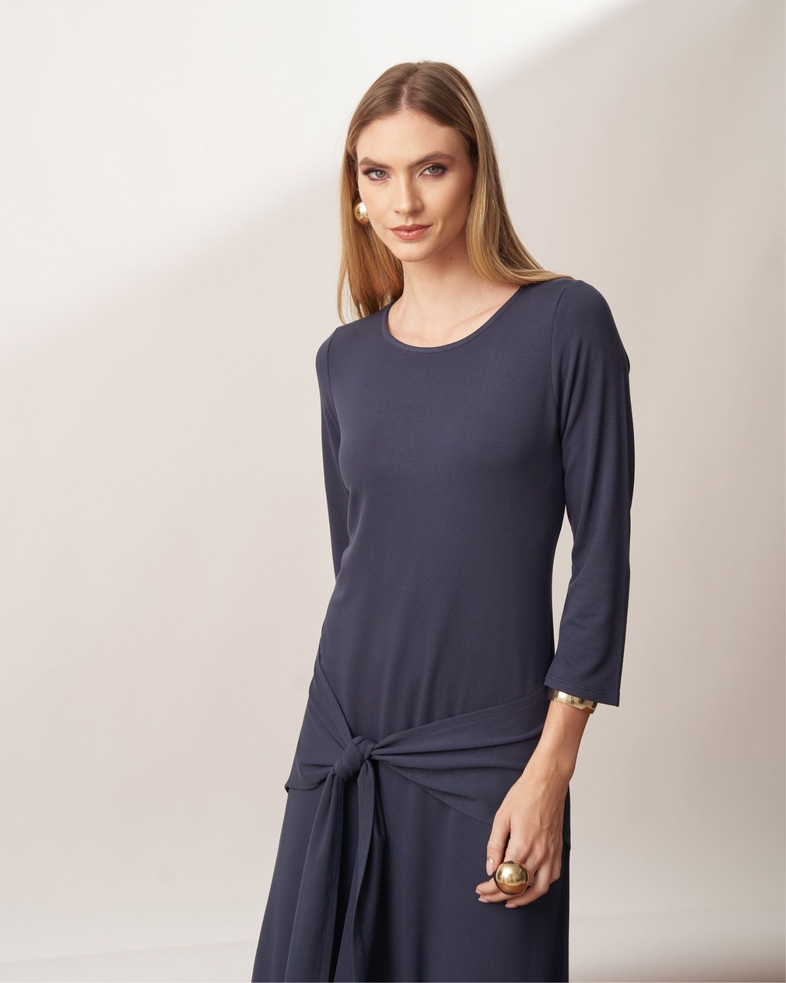 Vestido Longo em Malha com Amarração