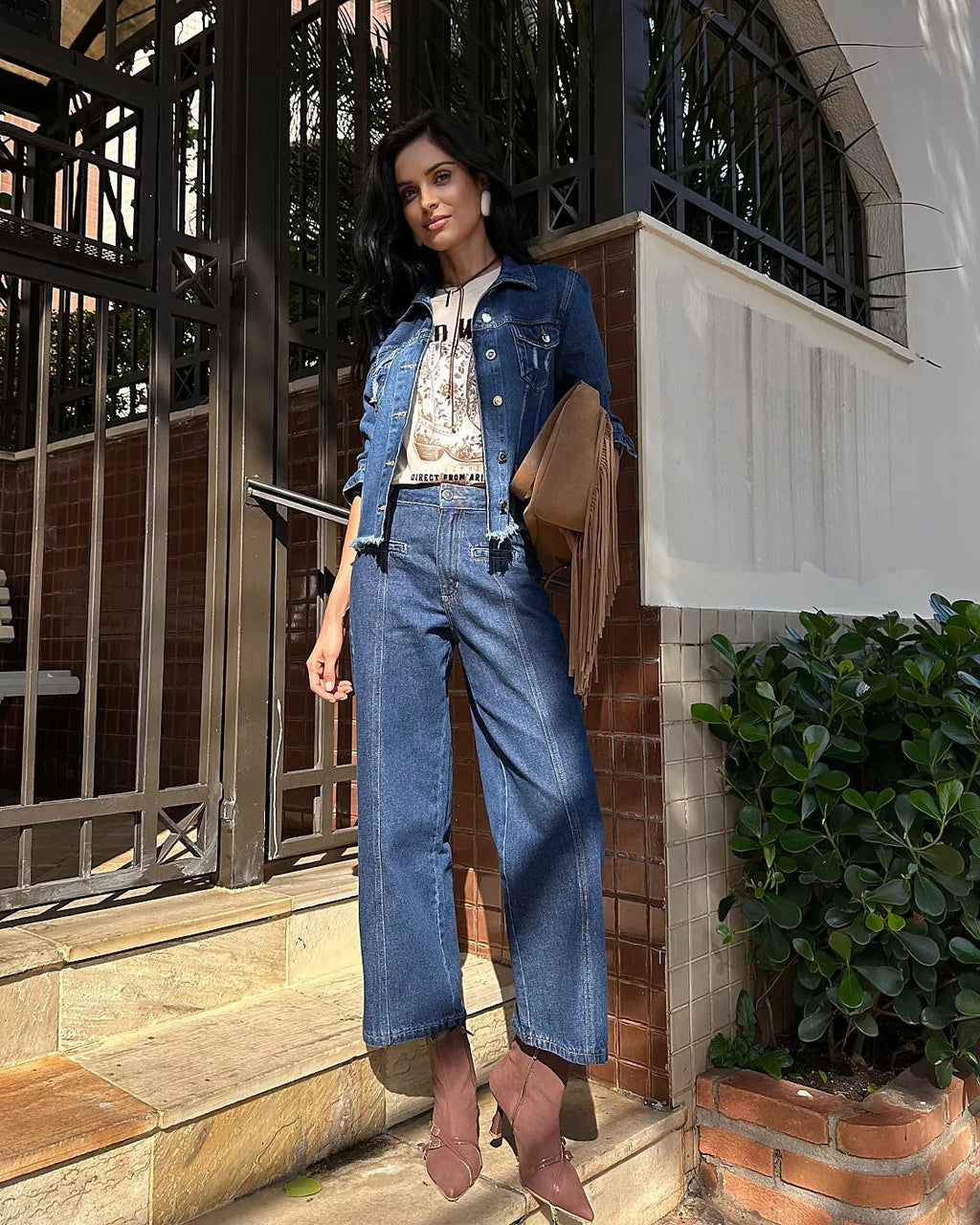 Wide Leg Com Recortes