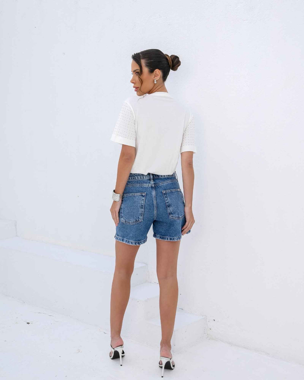 Shorts Jeans com Strass