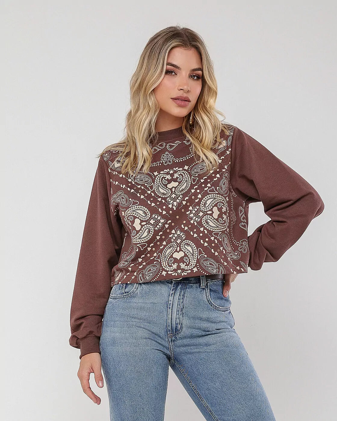 Moletom Paisley