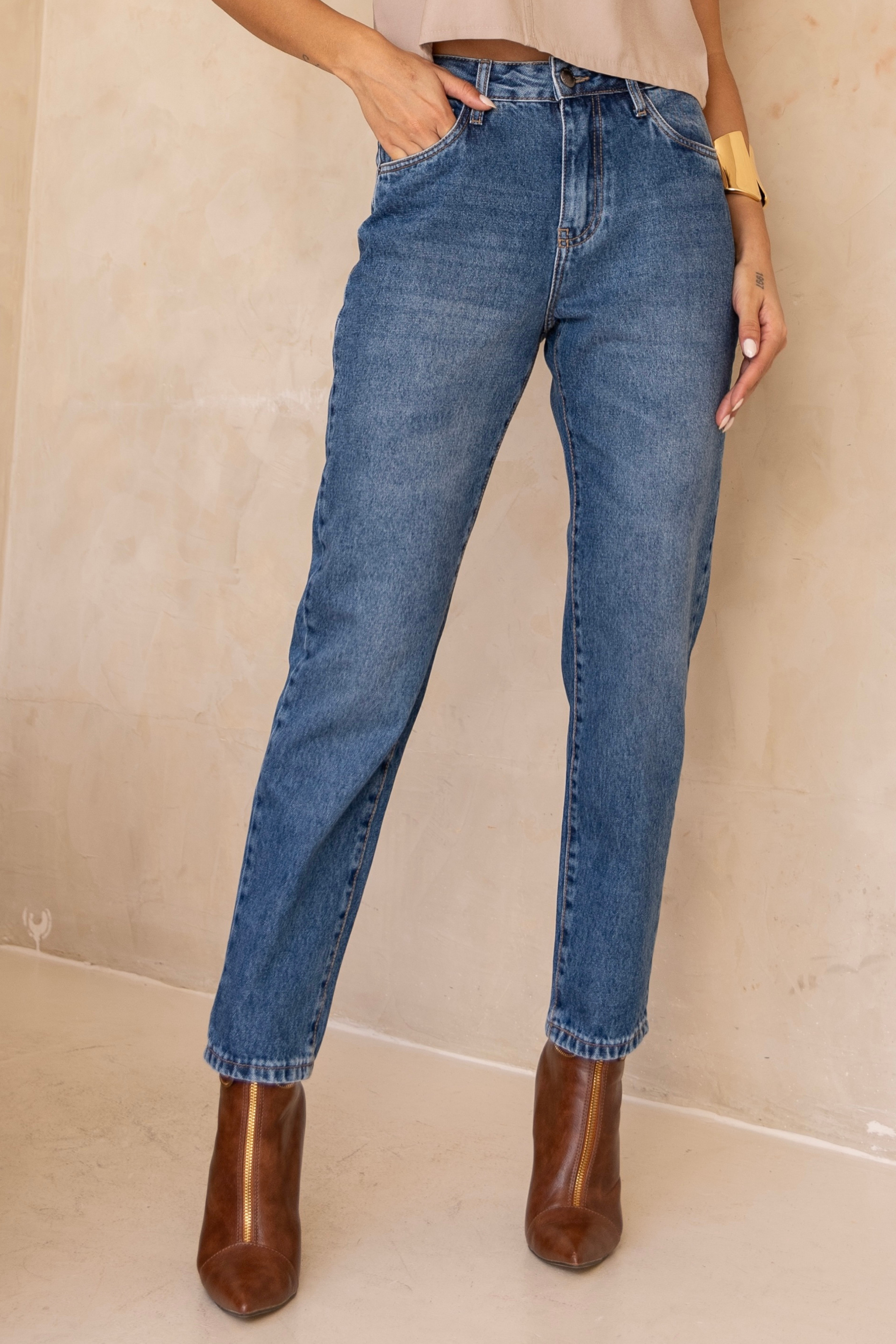 CALÇA MOM JEANS