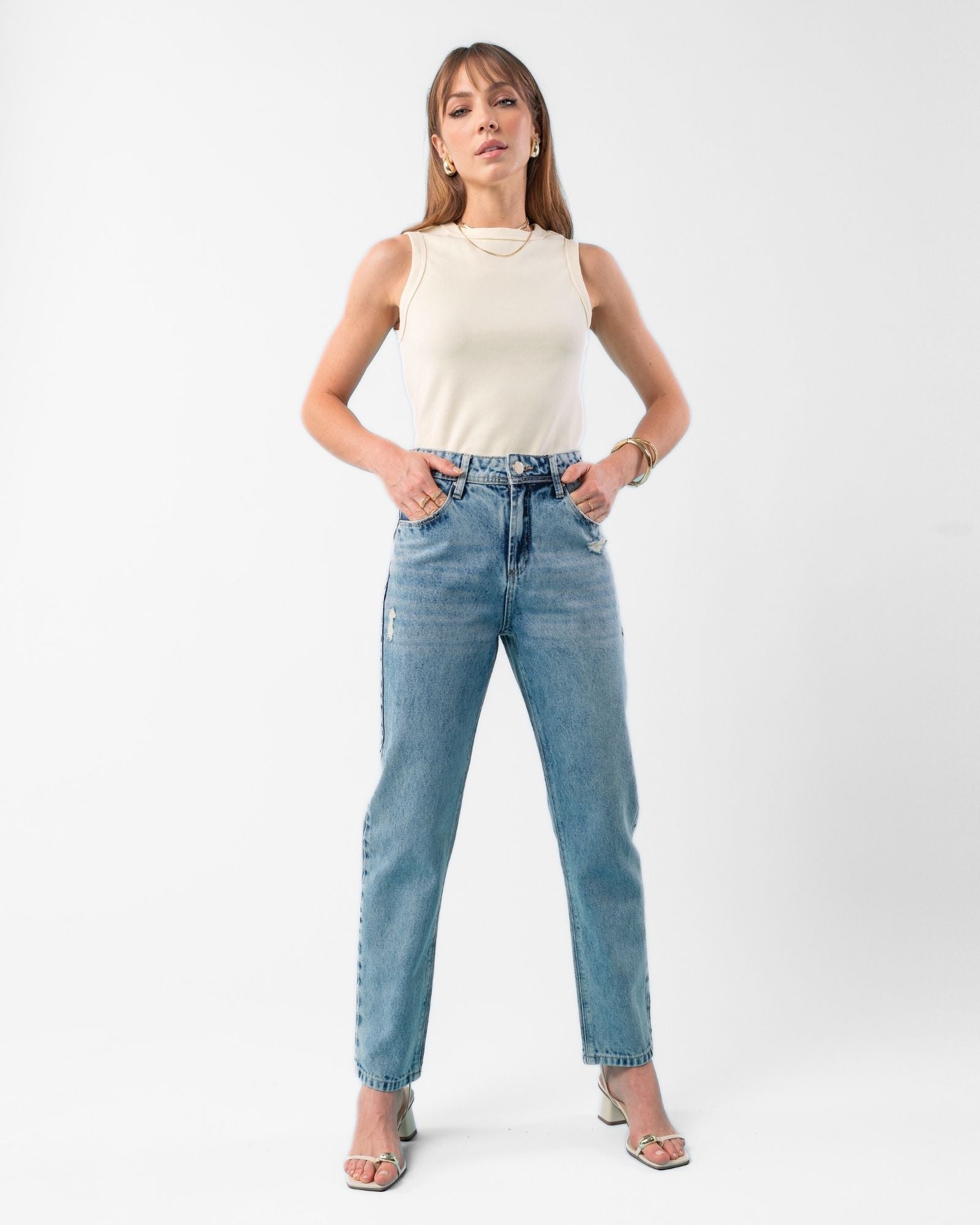 Calça Mom Jeans Lavagem Marmorizada
