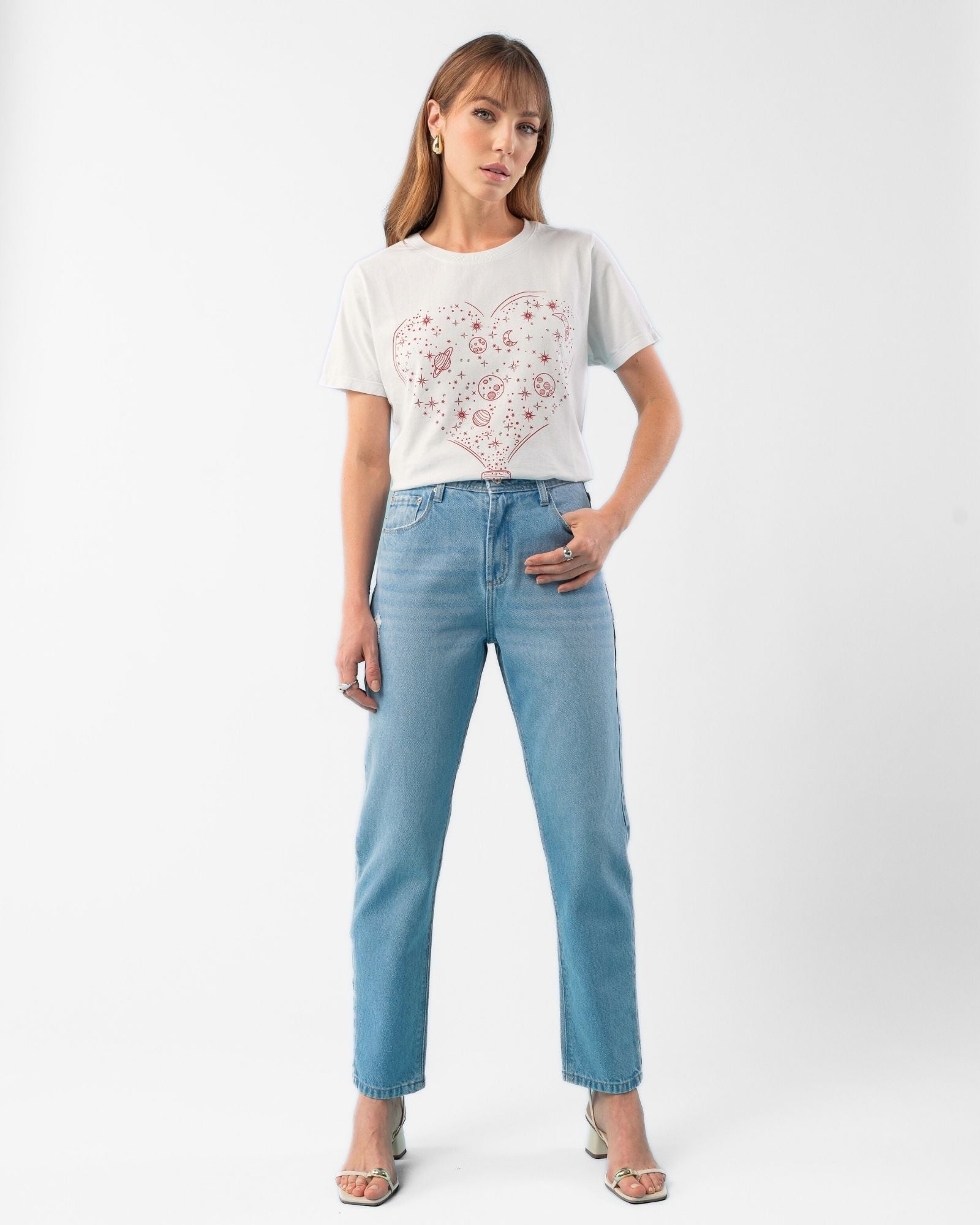Calça Mom Jeans Lavagem Marmorizada