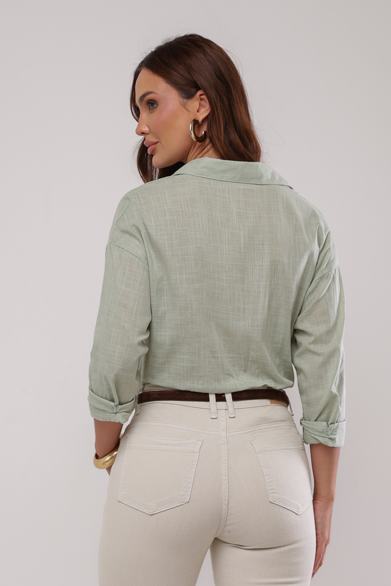 Camisa algodão com bolsos