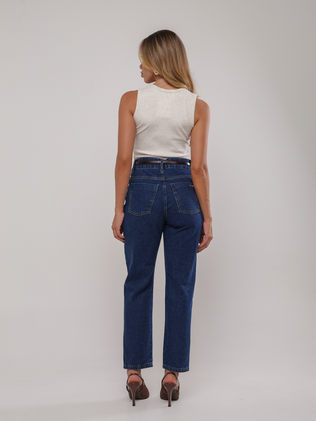 Calça Mom Cós largo