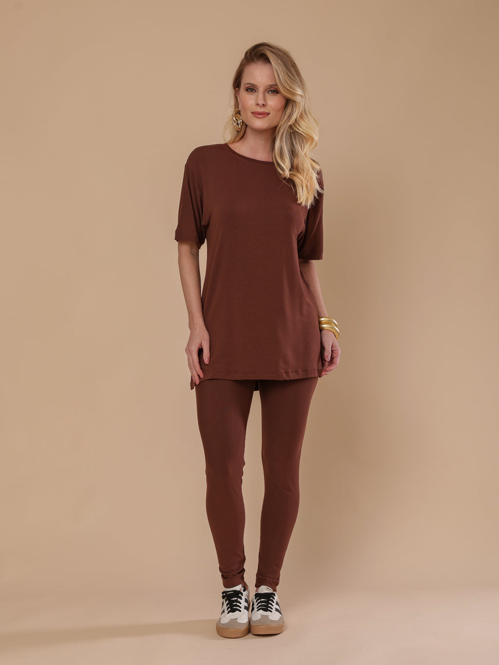 Conjunto legging e t-shirt