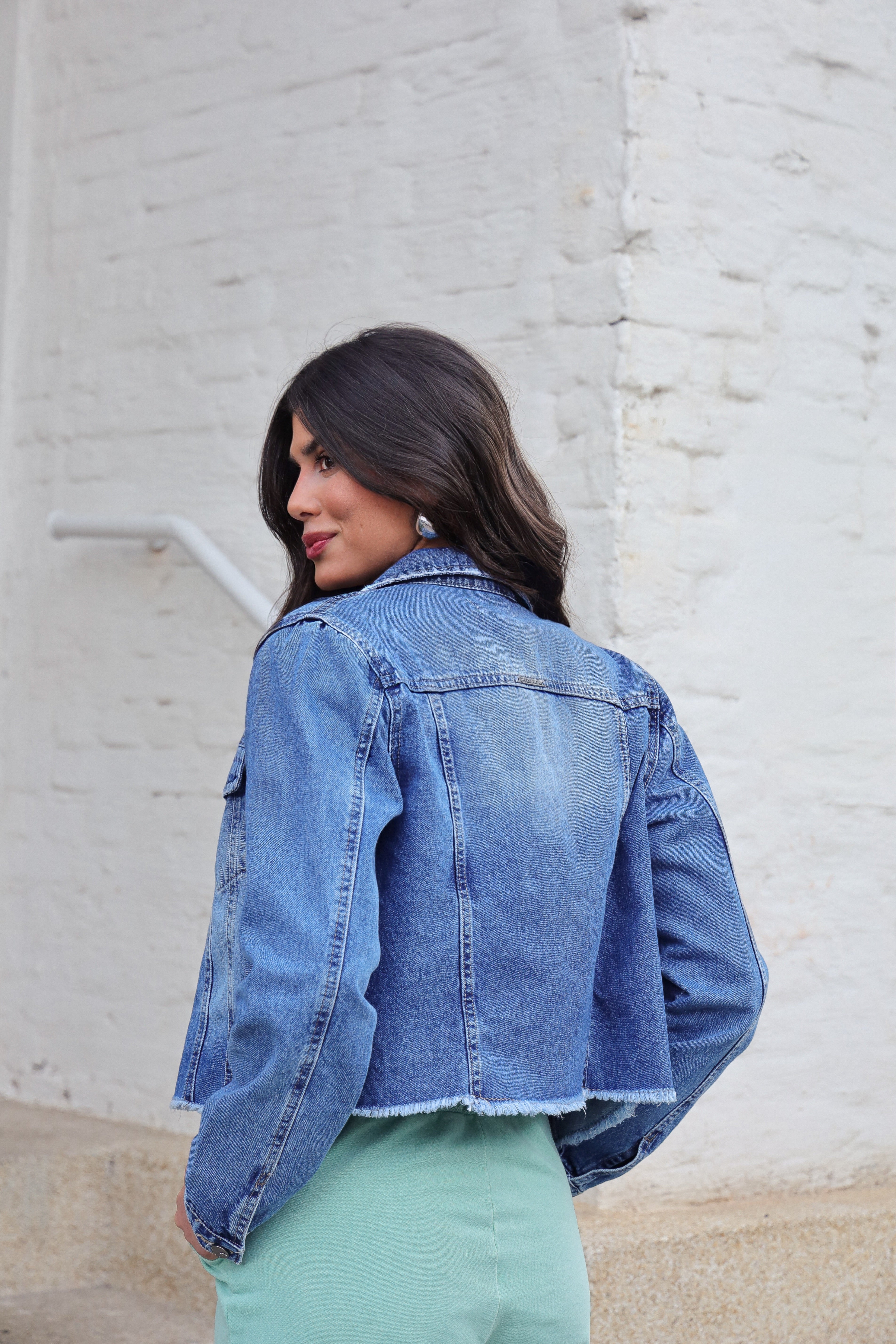 Jaqueta jeans cropped