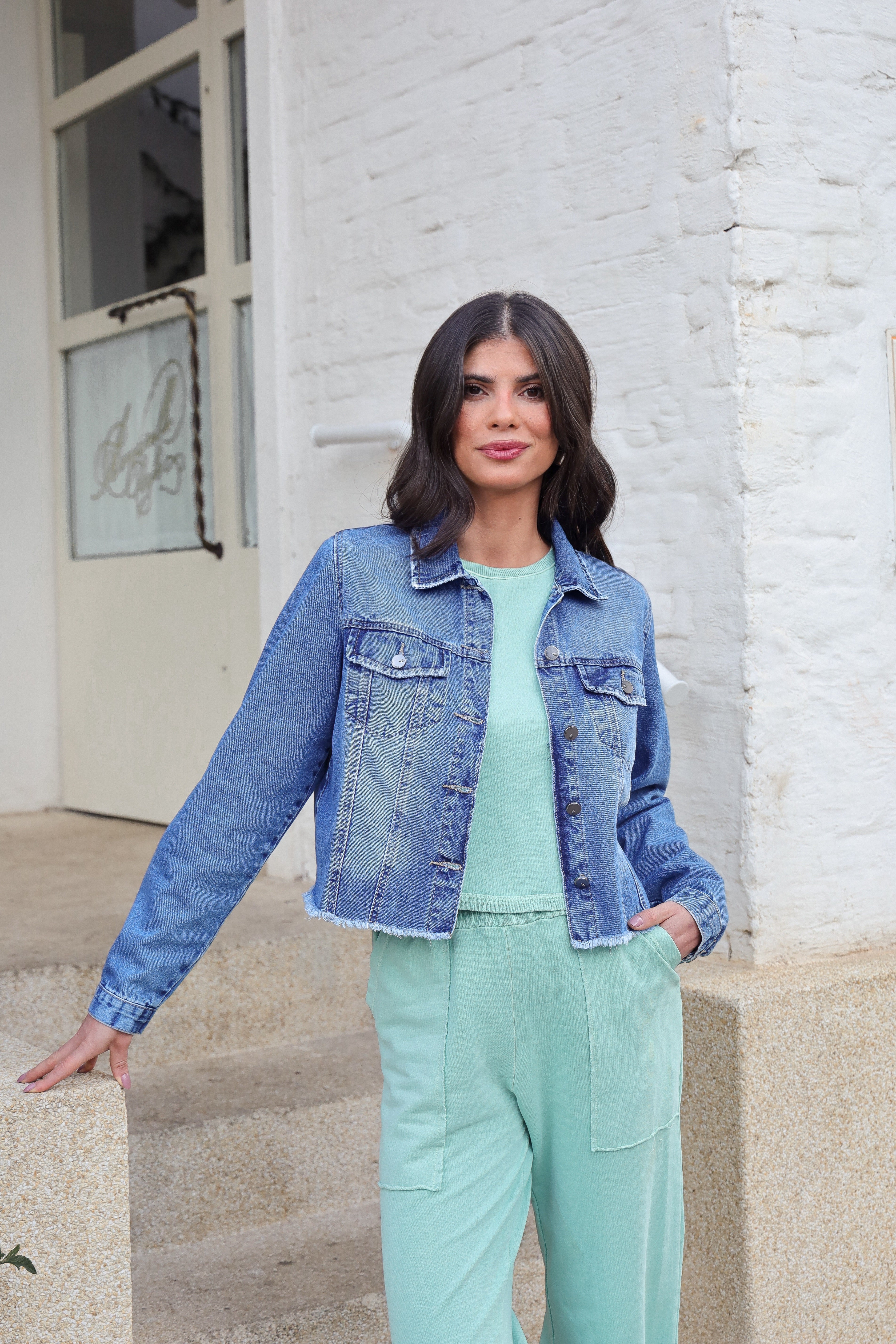 Jaqueta jeans cropped