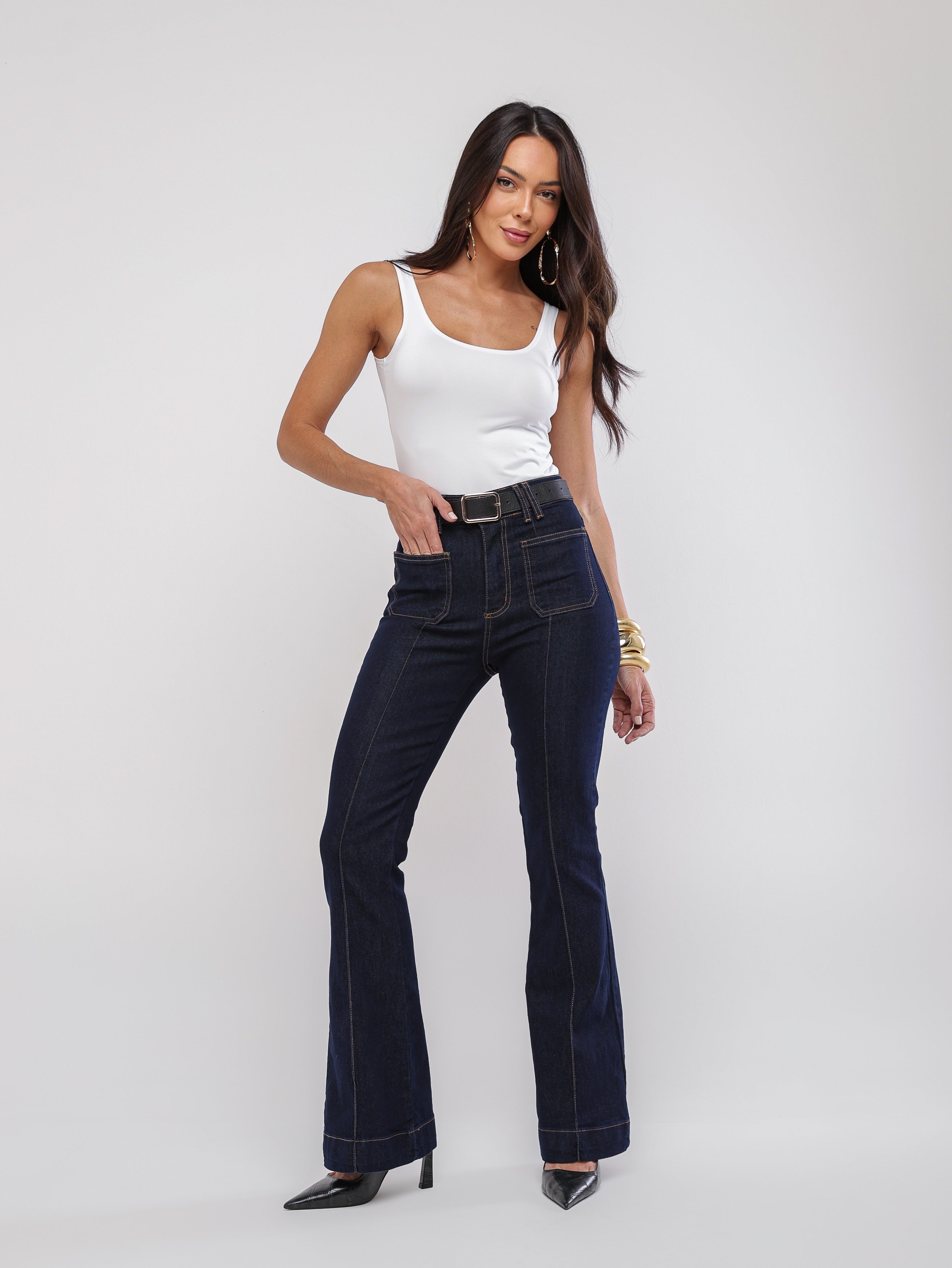 Calça flare lycra amaciada