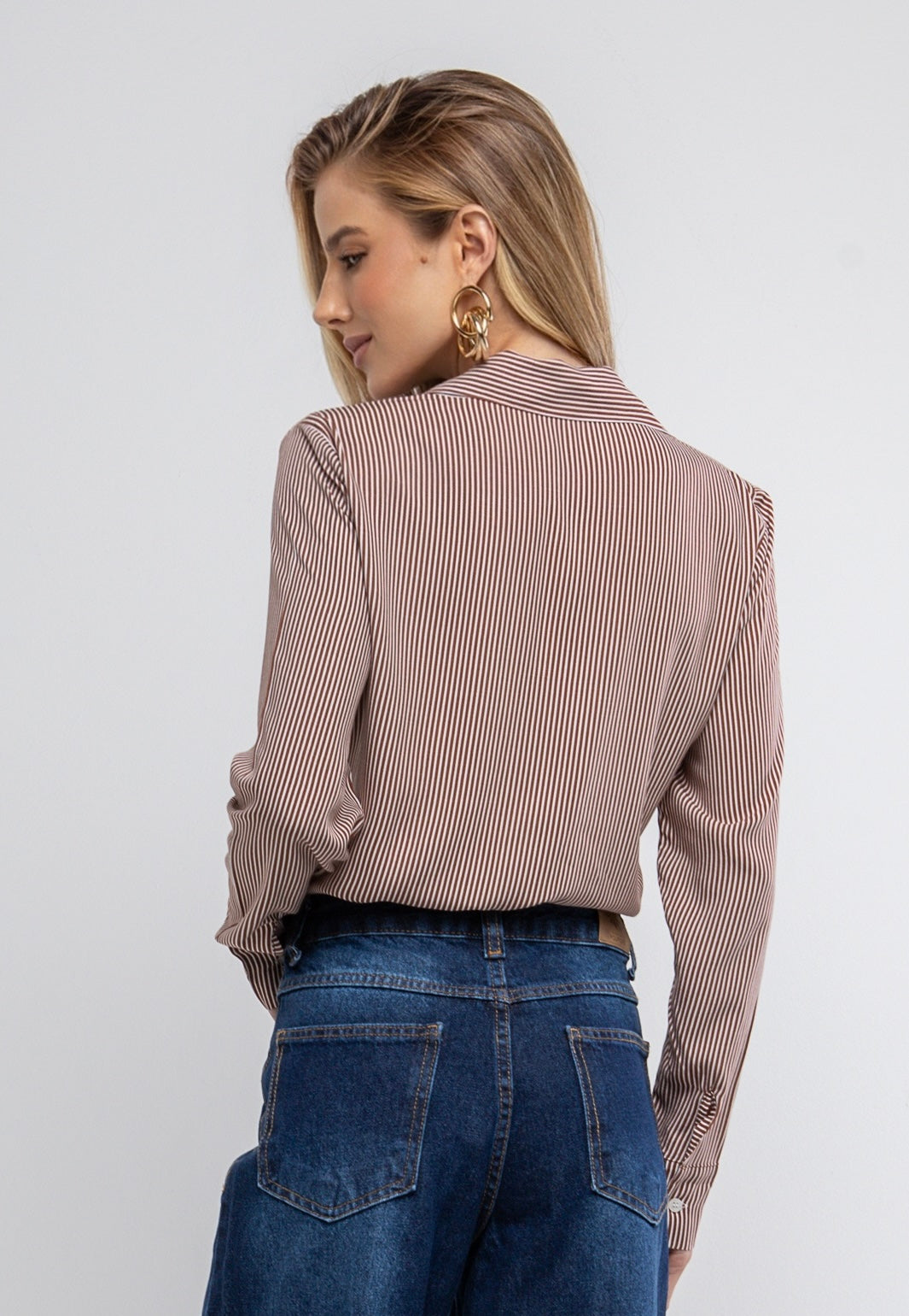 Camisa listras finas