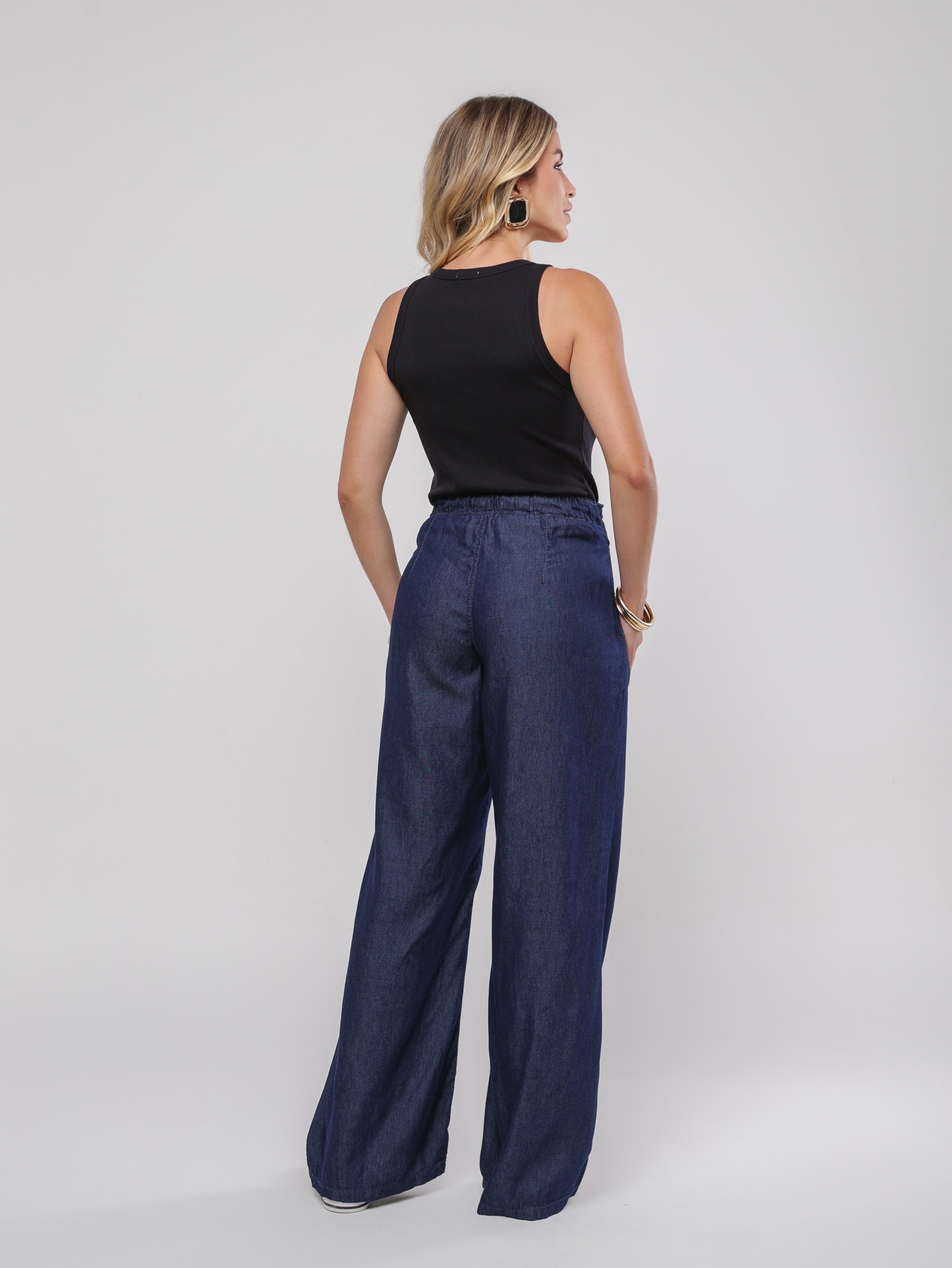 Wide leg leve