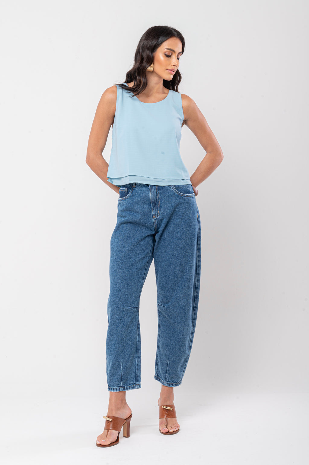 Calça barrel jeans