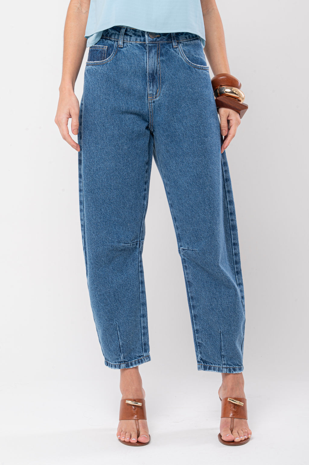 Calça barrel jeans