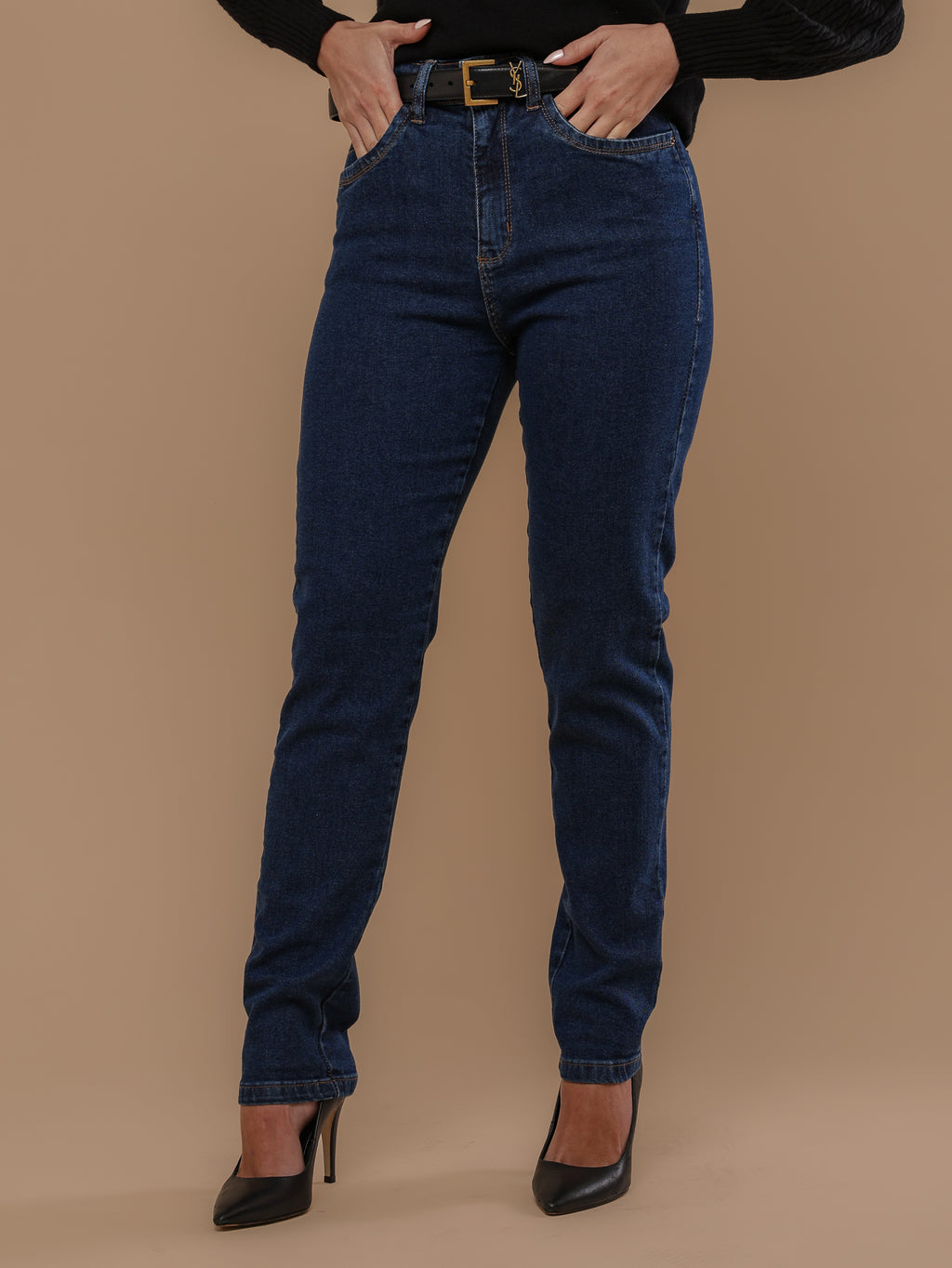 Calça slim
