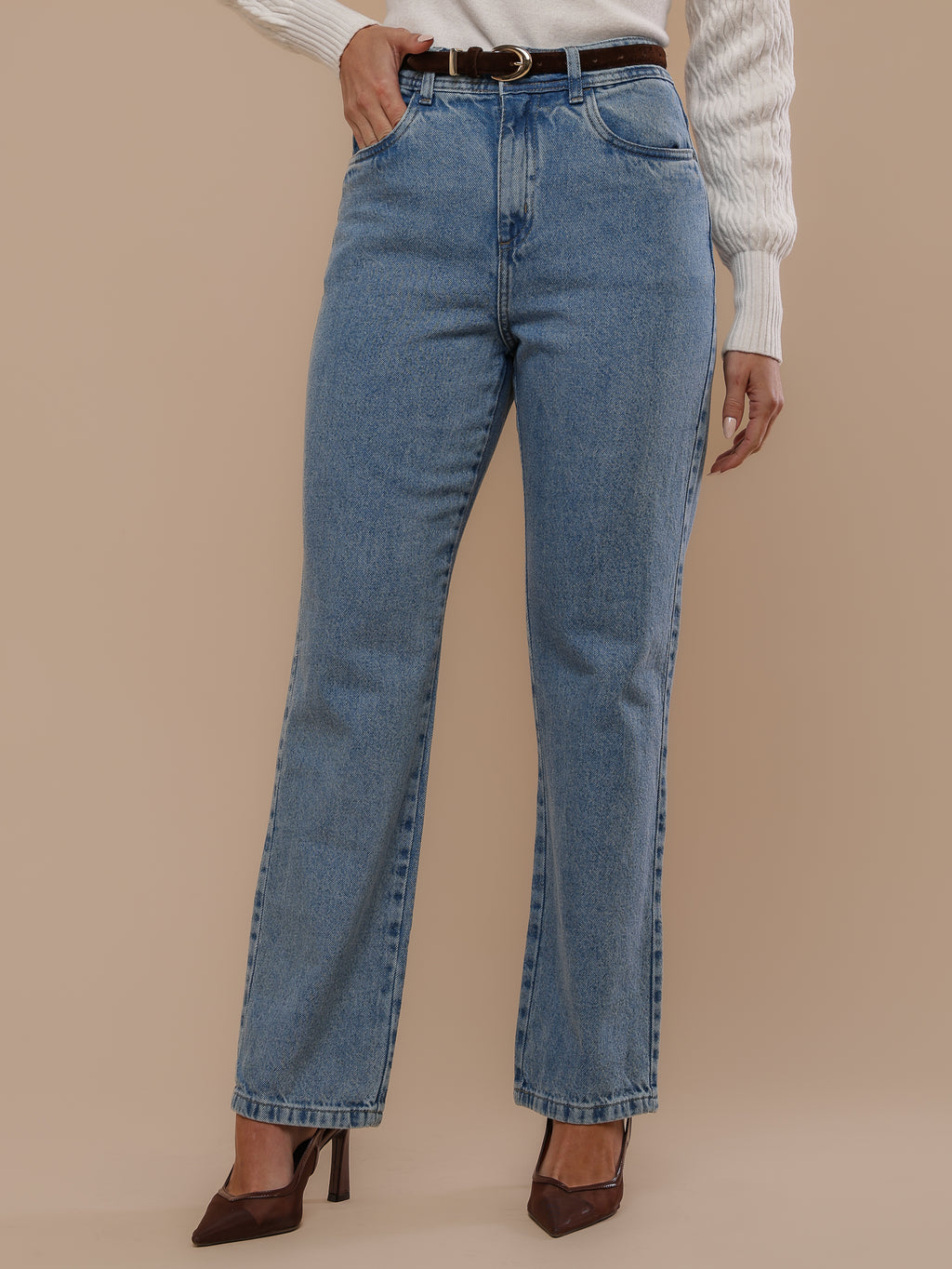 Calça reta média