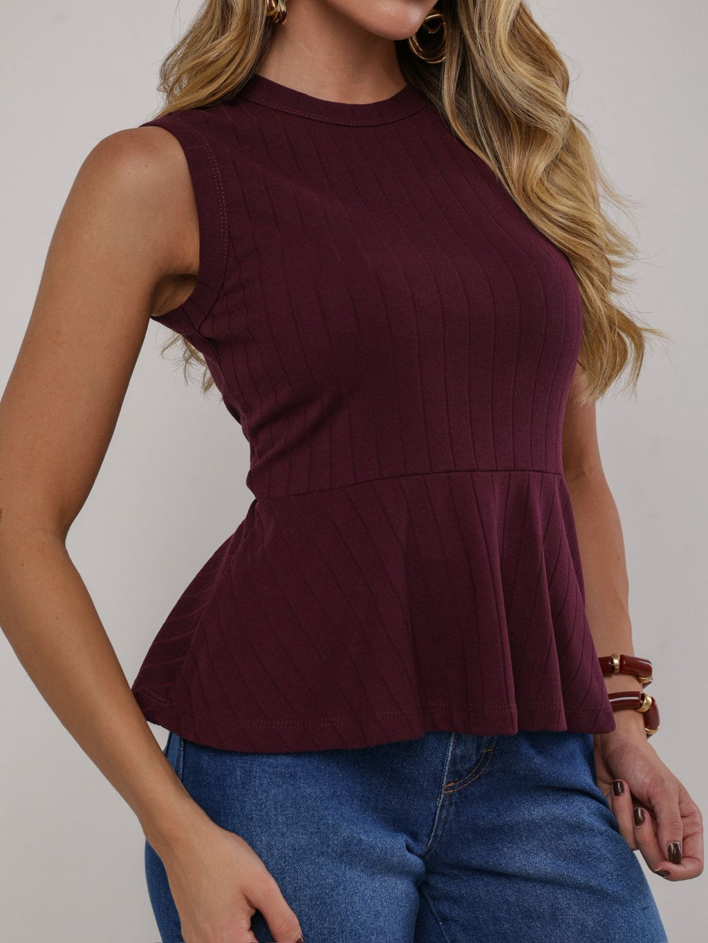 Regata de malha peplum