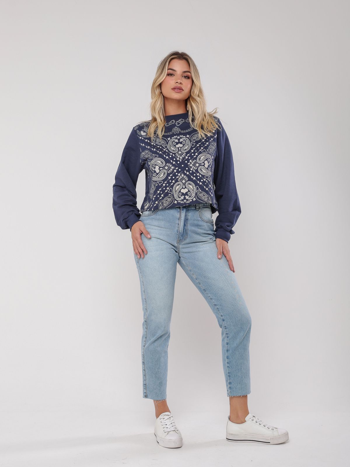 Calça Mom barra a fio