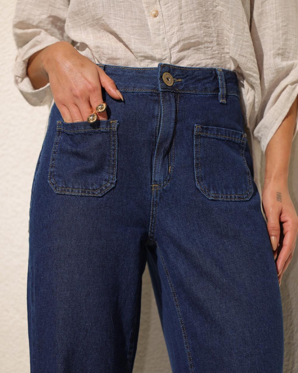 Calça Wide leg bolsos