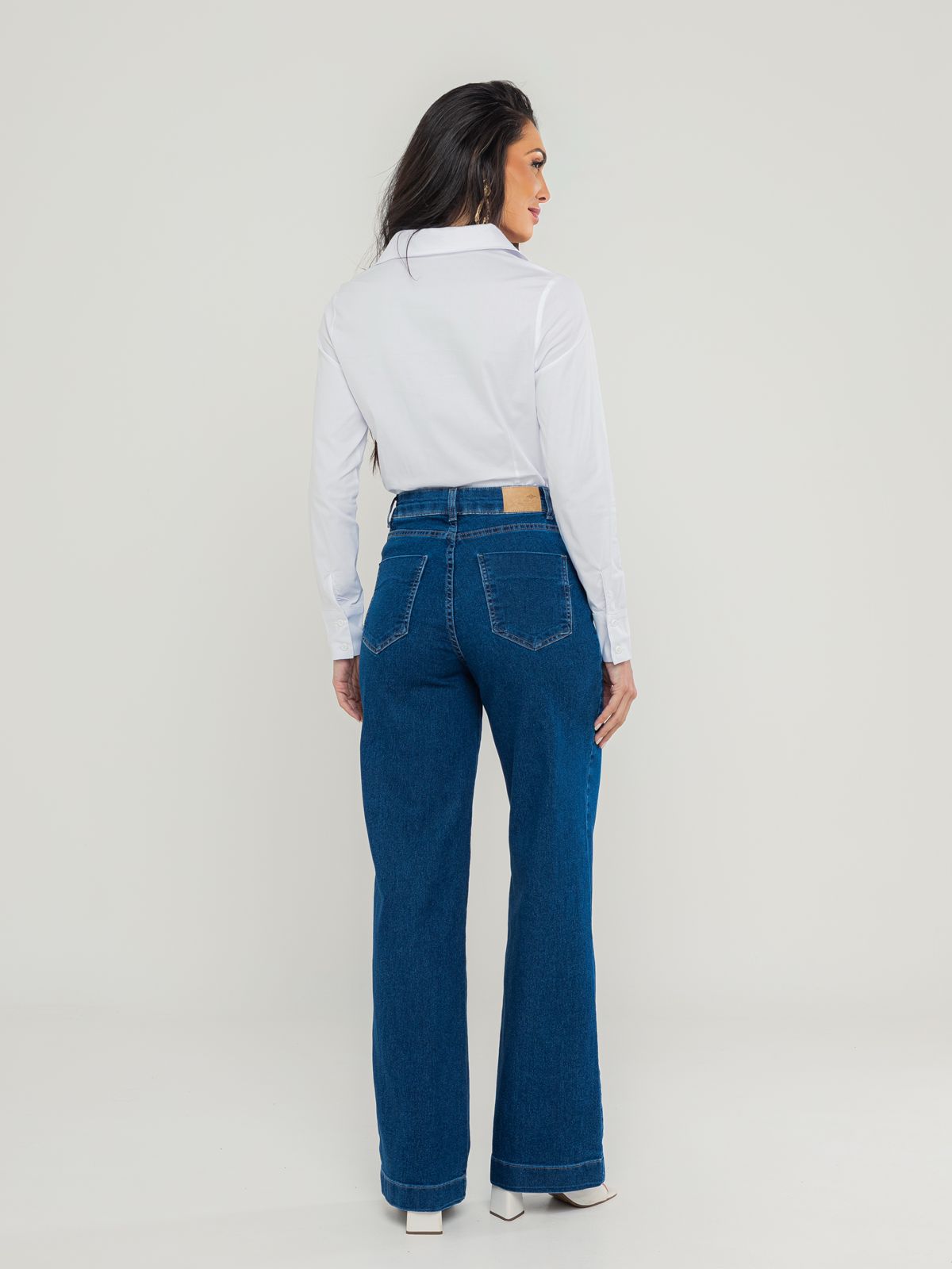 Calça wide jeans com elastano