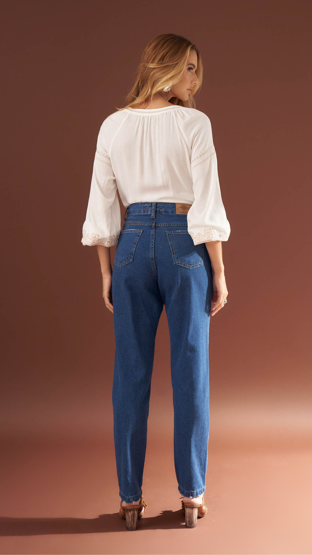 Calça Mom Stone