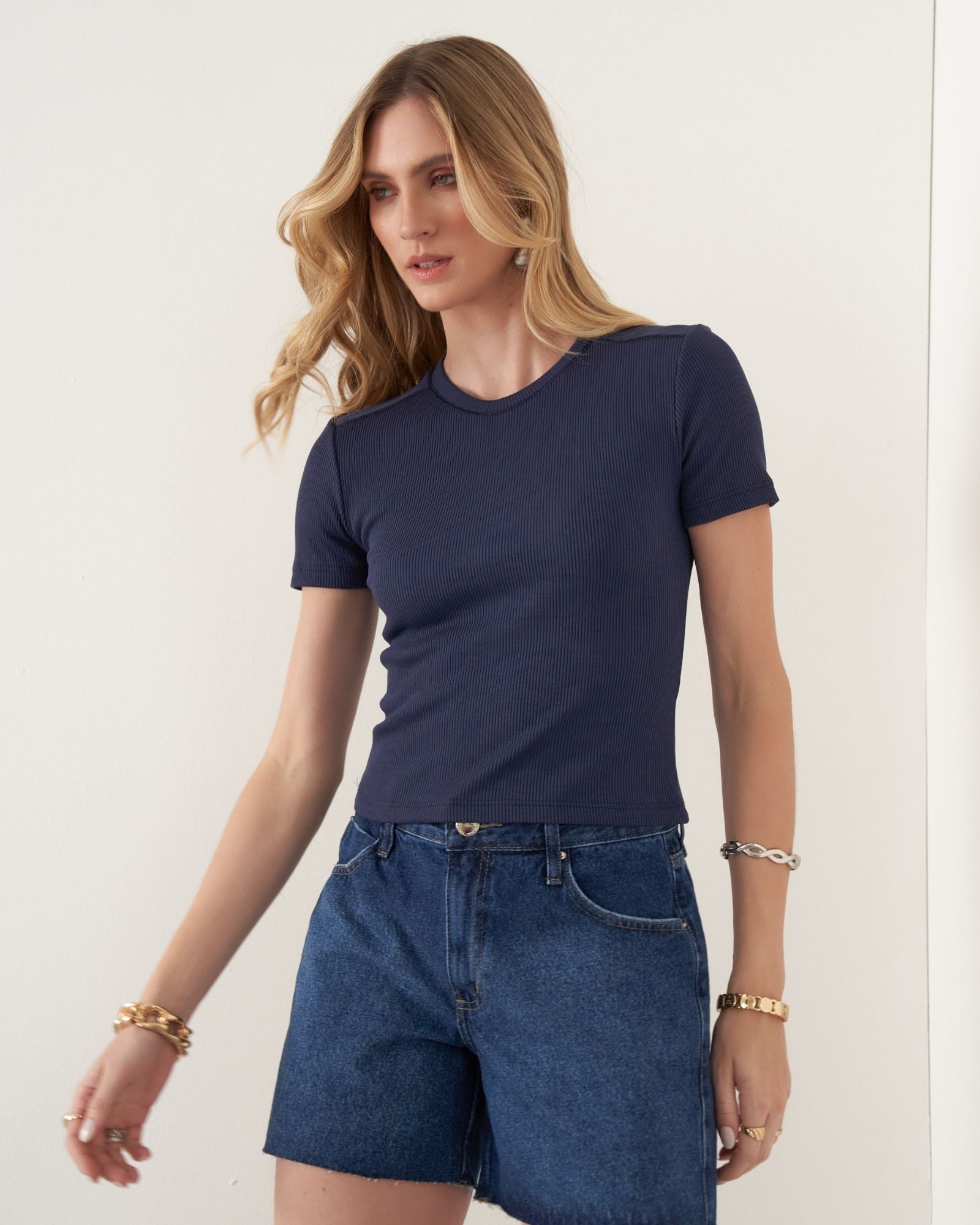 Blusa Canelada Básica Manga Curta