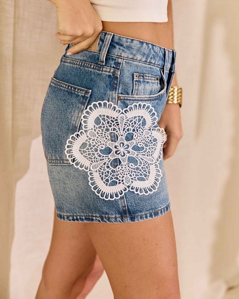 Shorts Jeans com Guipir