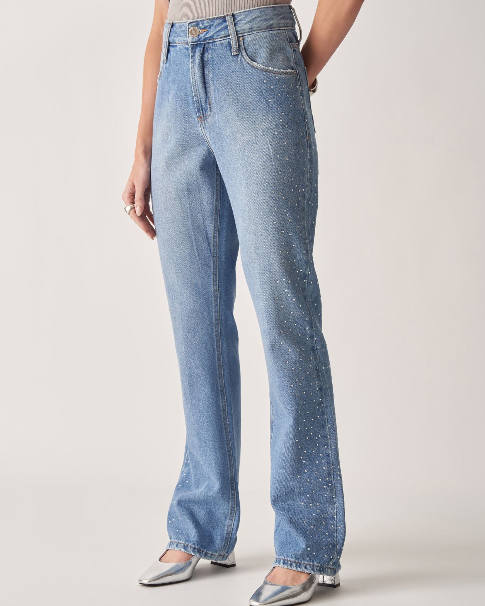 Calça Reta com Strass Hot Fix